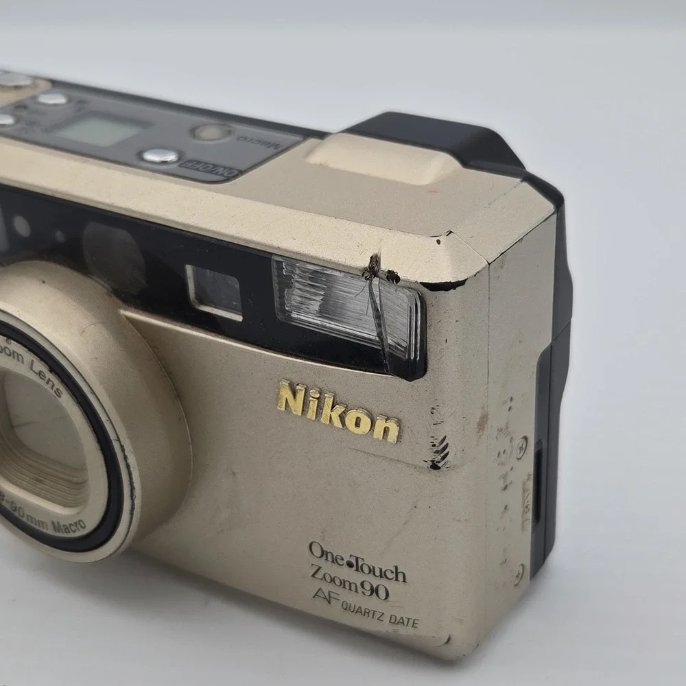 Vintage Nikon One Touch Zoom 90 35mm Quartz Date Point & Shoot Film Camera
